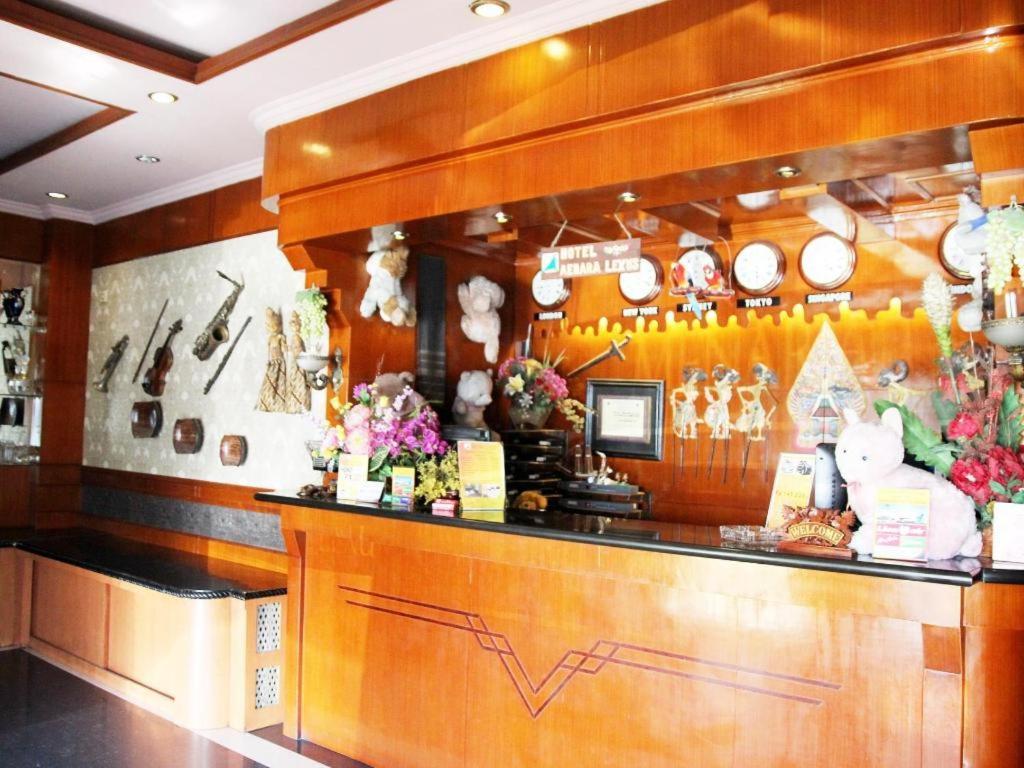 Hotel Menara Lexus Medan Kültér fotó