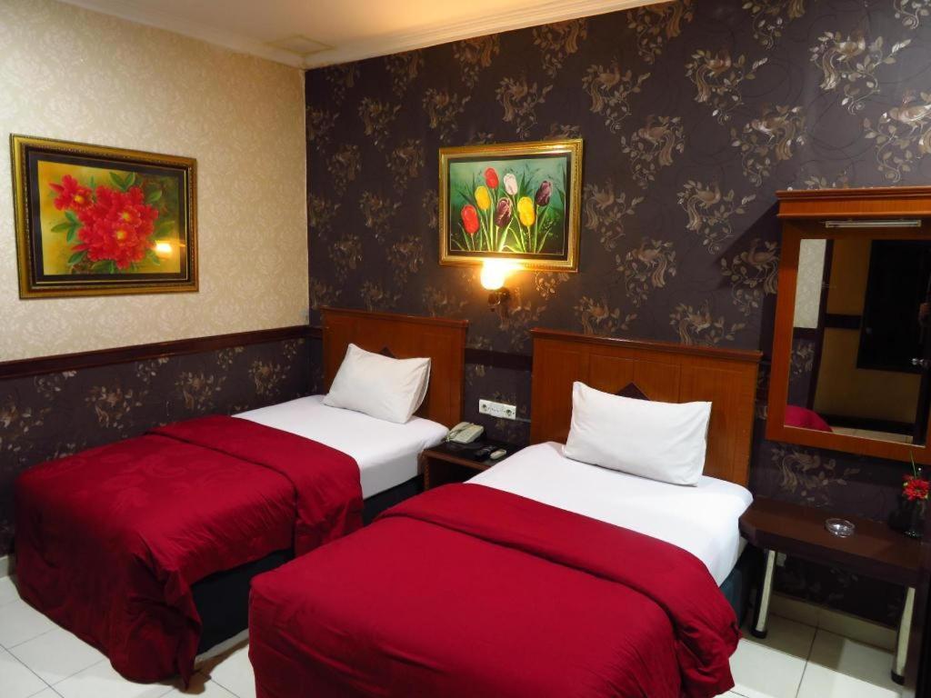 Hotel Menara Lexus Medan Kültér fotó